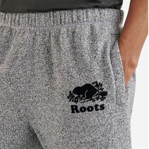 🤍Roots Sweatpants